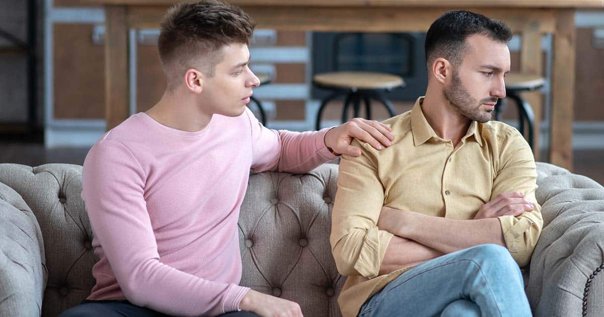 10 Ways for Gay Couples to Revitalize a Struggling Relationship
